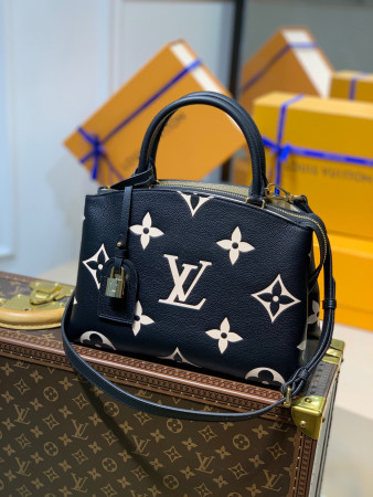 LV PETIT PALAIS M58913