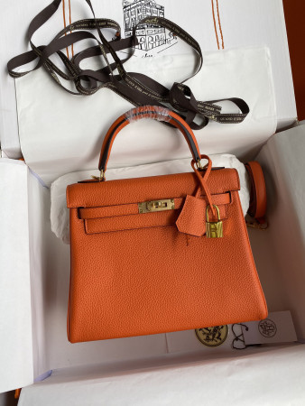 HERMÈS Kelly Gold-tone Hardware 25 28