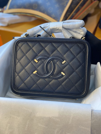 Ch*el vanity case 17x7x13cm