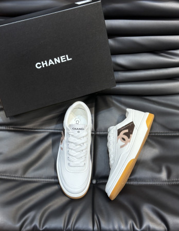 ua Ch*el sneaker calfskin