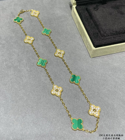v*n cl*f & arpels natural malachite interval Di*m*nd ten flower four leaf clover necklace
