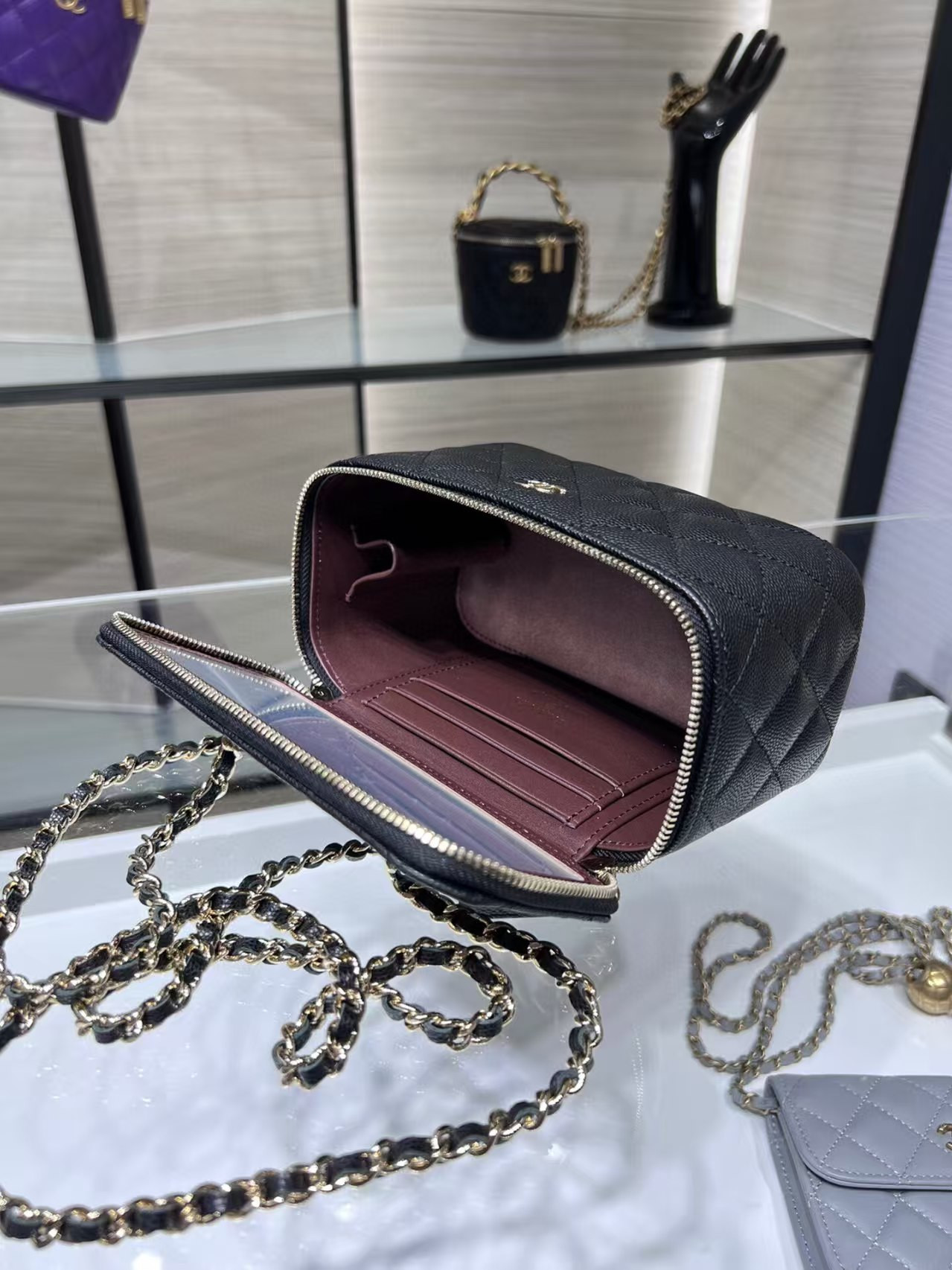 Ch*el clutch with chain 10x16x8cm