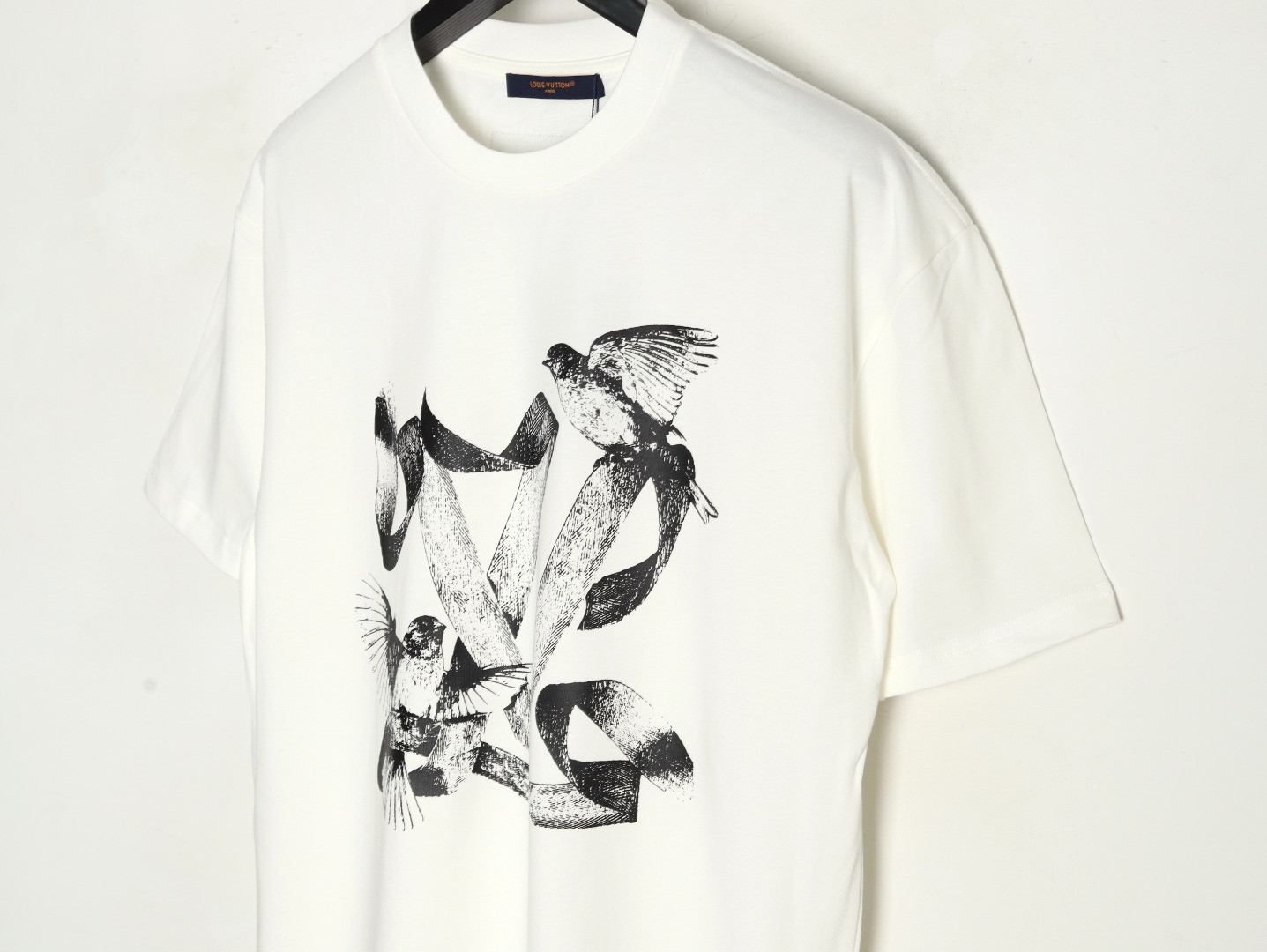 l0*is V*t0n lv short-sleeved t-shirt
