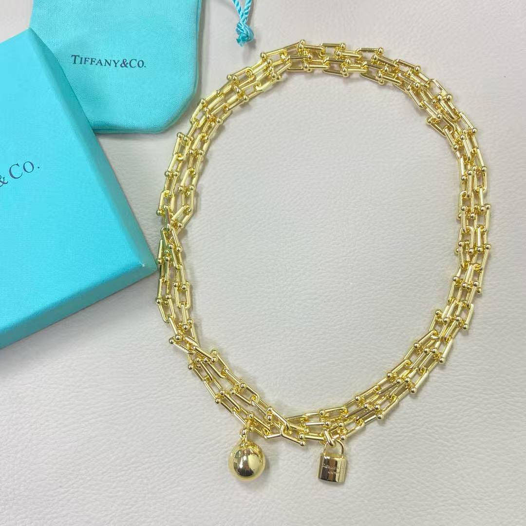 T*f*ny & co. hardwear necklace
