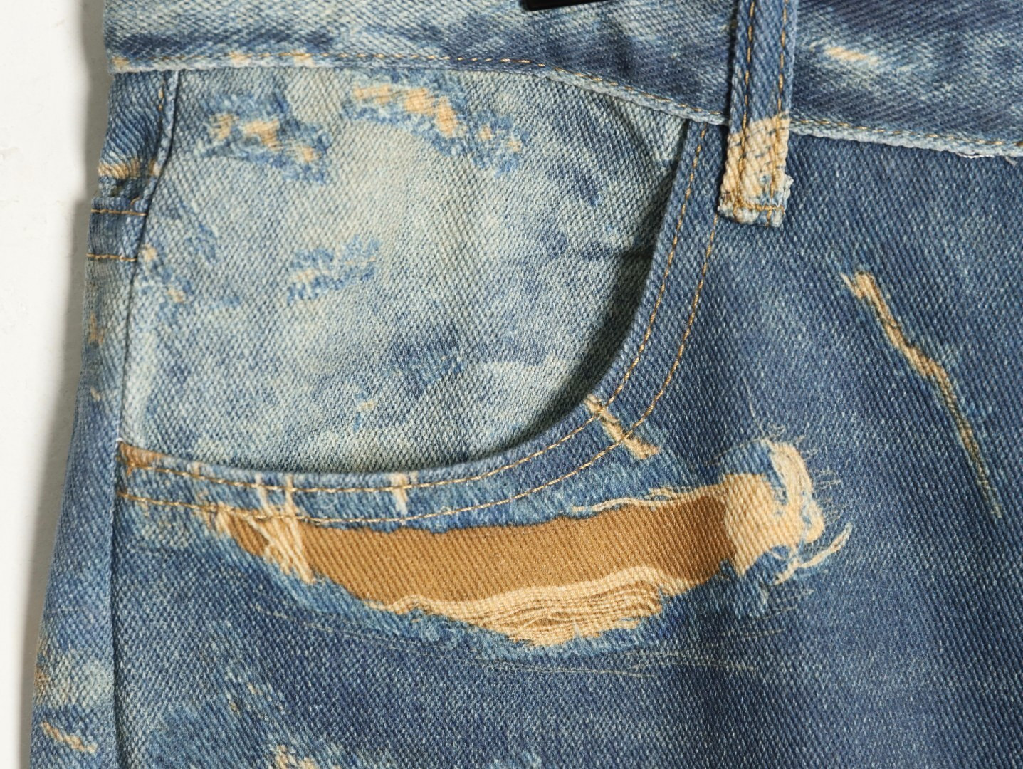 Givenchy Jeans