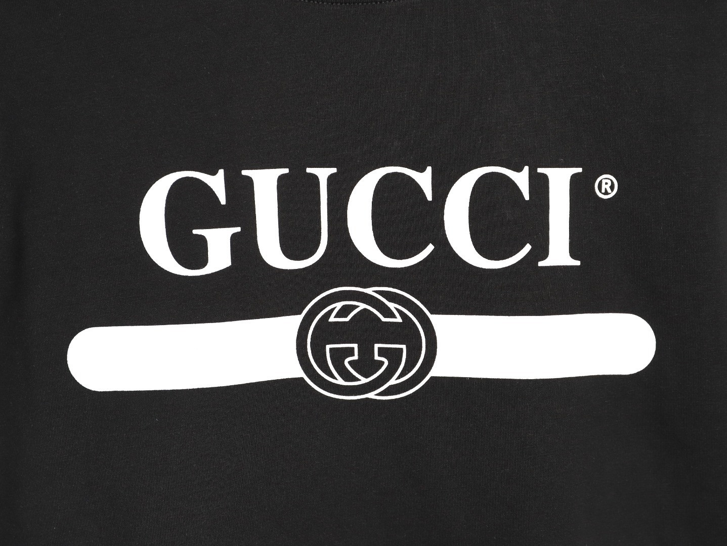 G*u*i long-sleeved t-shirt
