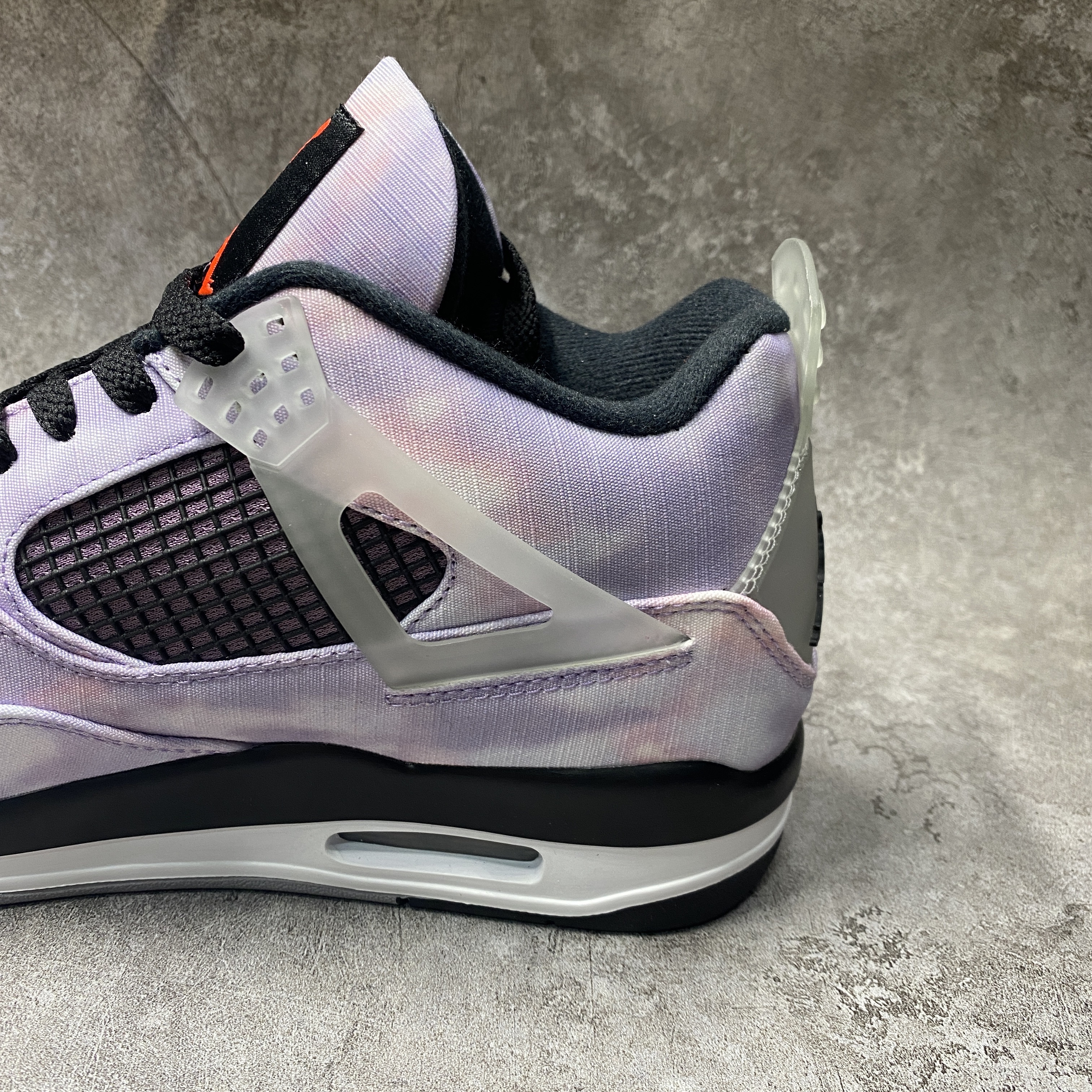 Air Jordan 4 Retro