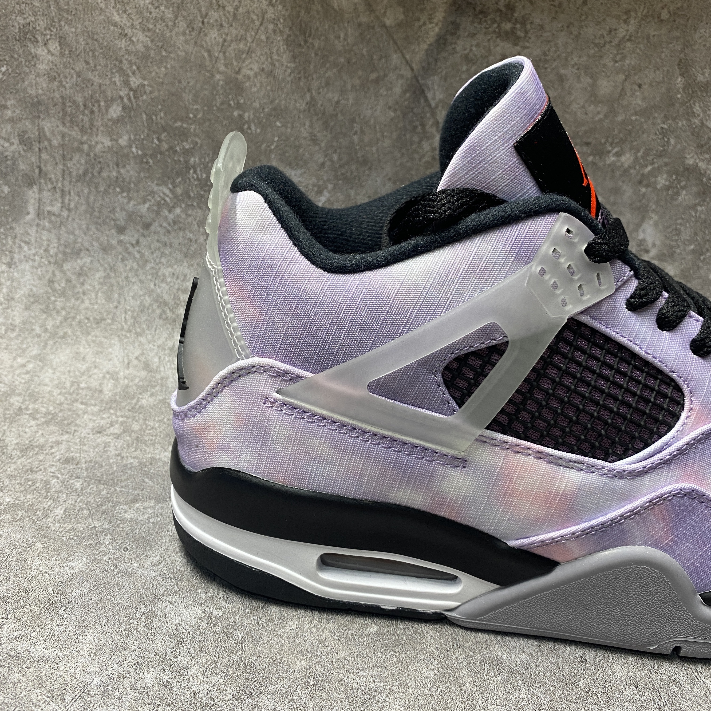 Air Jordan 4 Retro