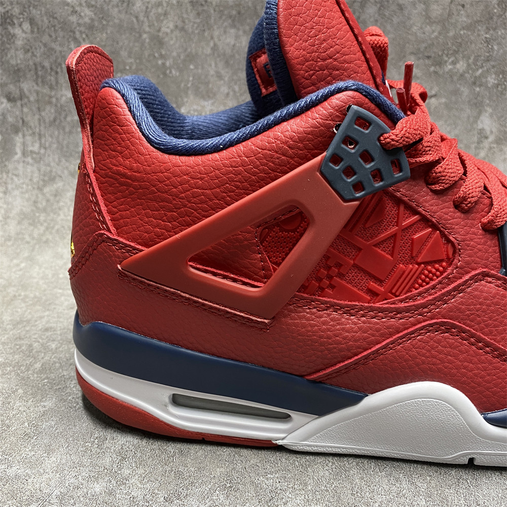 AIR JORDAN 4 RETRO 