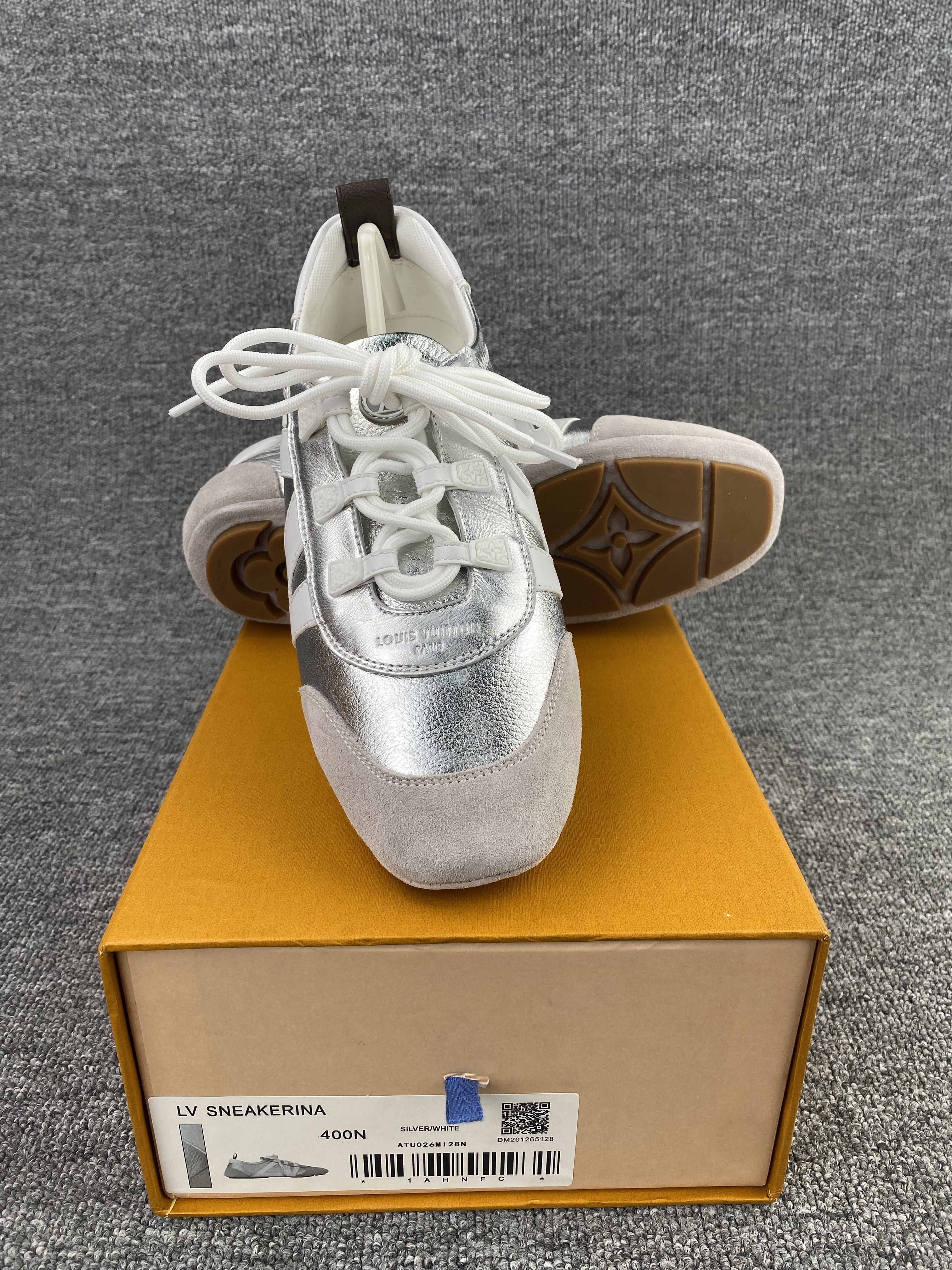 UA LV Sneaker
