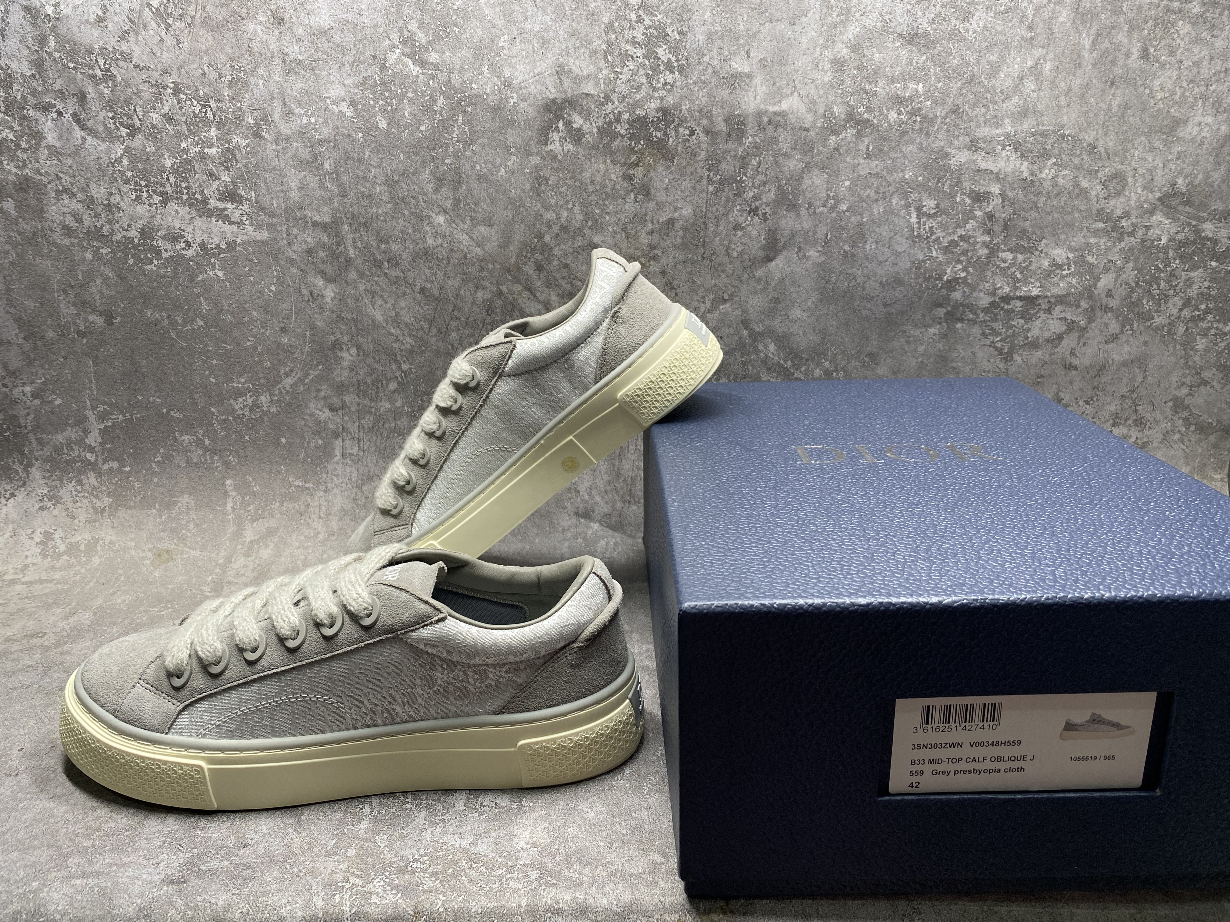 ua D*or b33 sneaker