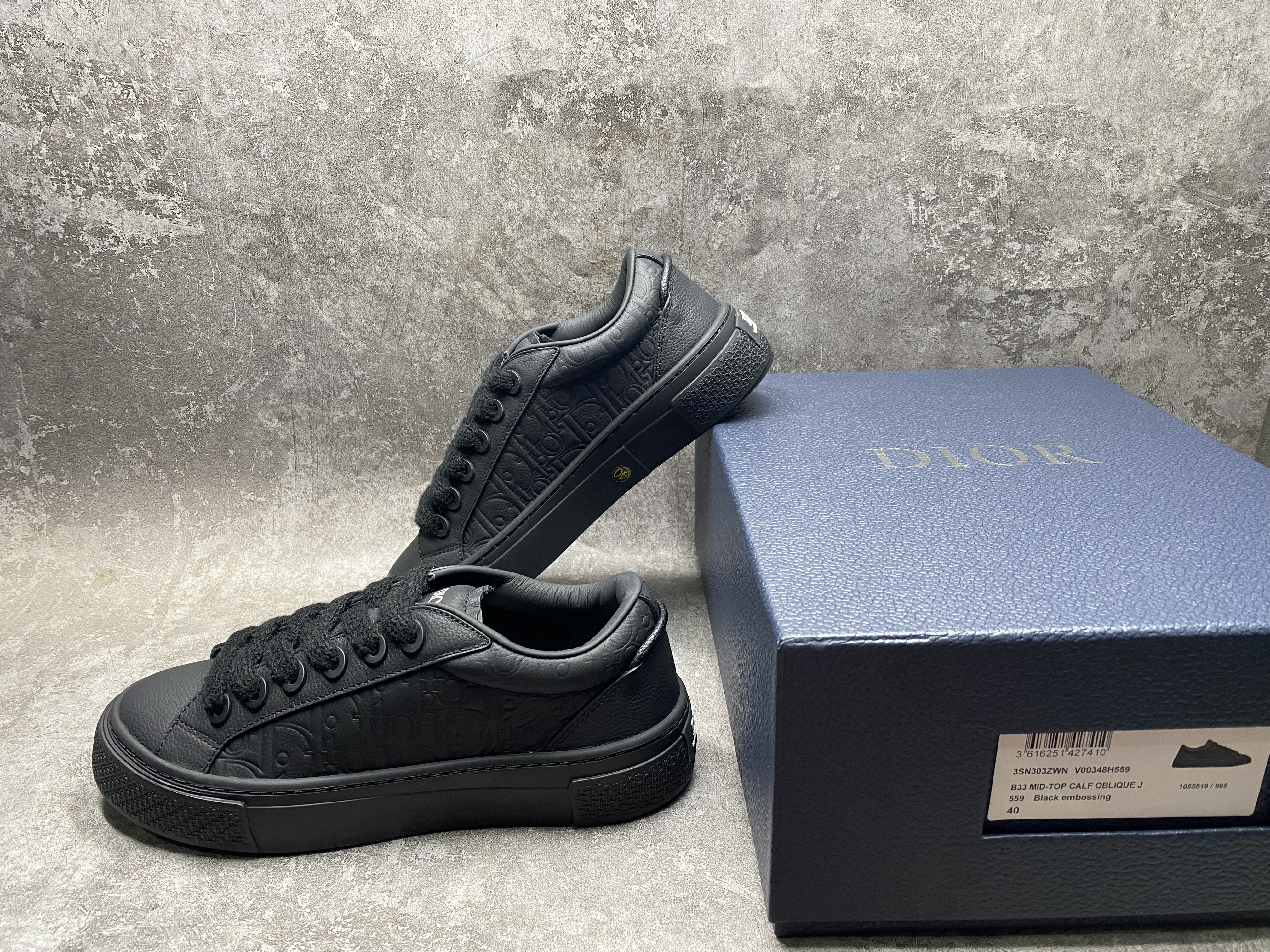 ua D*or b33 sneaker