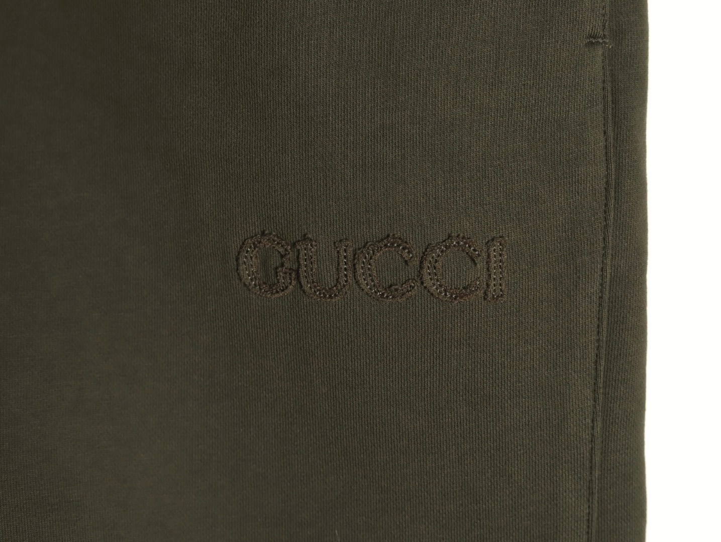 G*u*i guc shorts