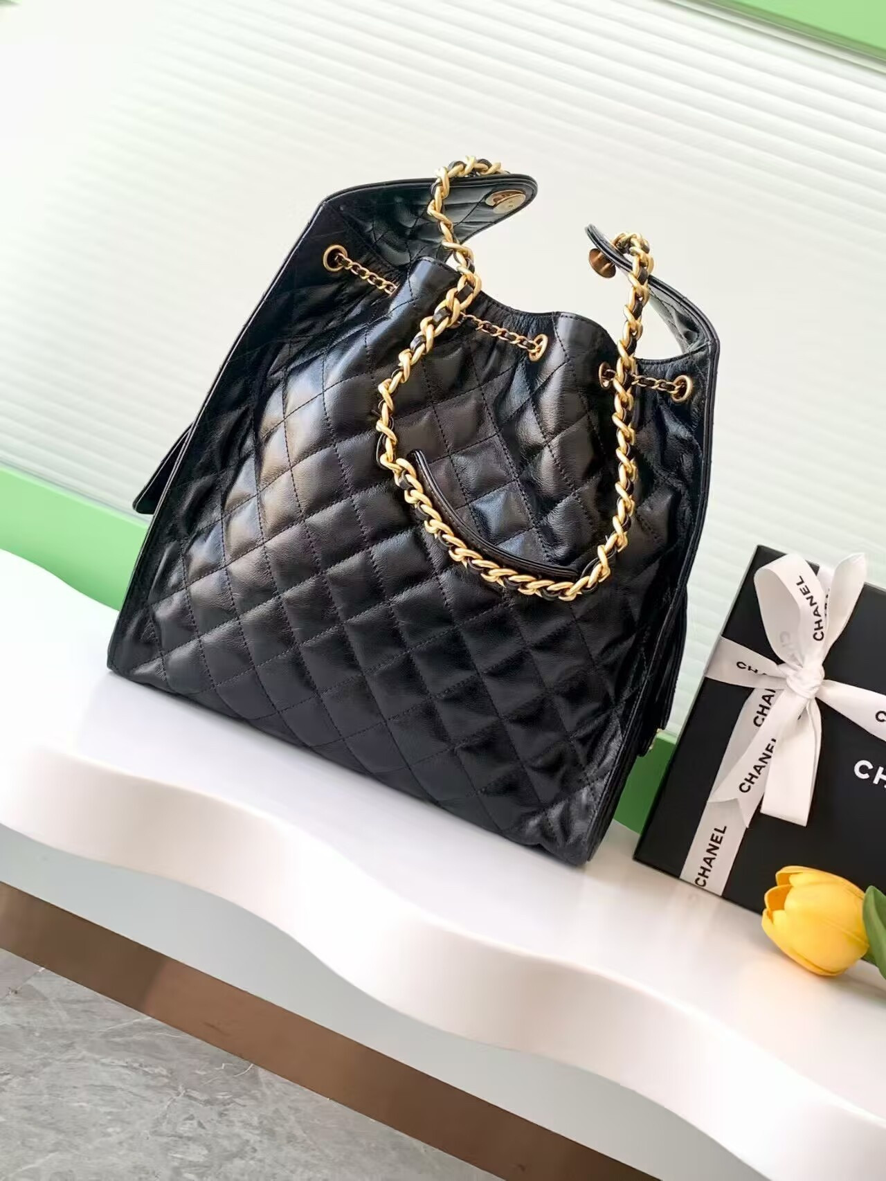 Ch*el 25c bucket bag 40x30x15cm