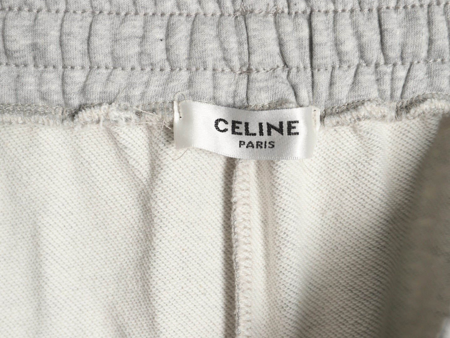 Ce**e pants suit