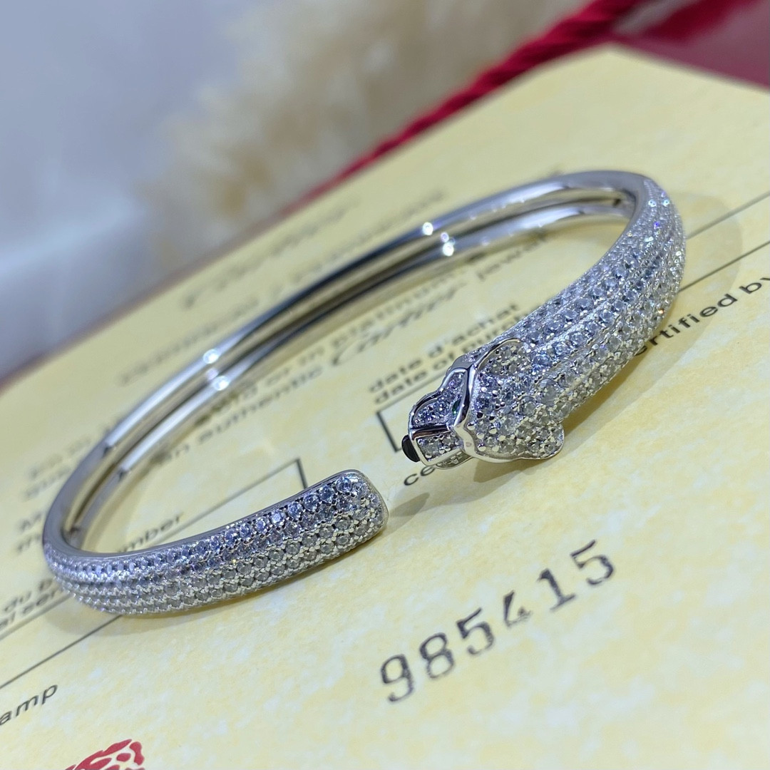 ca*t*er hand-set Di*m*nd thin half Di*m*nd leopard bracelet