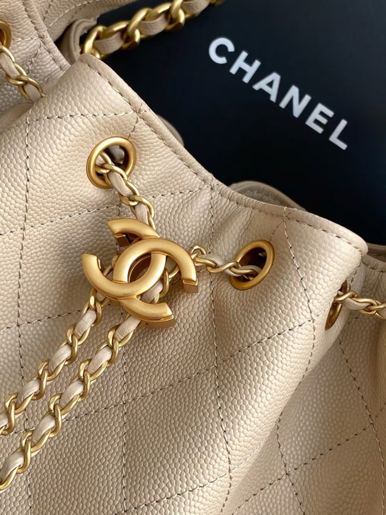 Ch*el 25c bucket bag 26x30x14cm