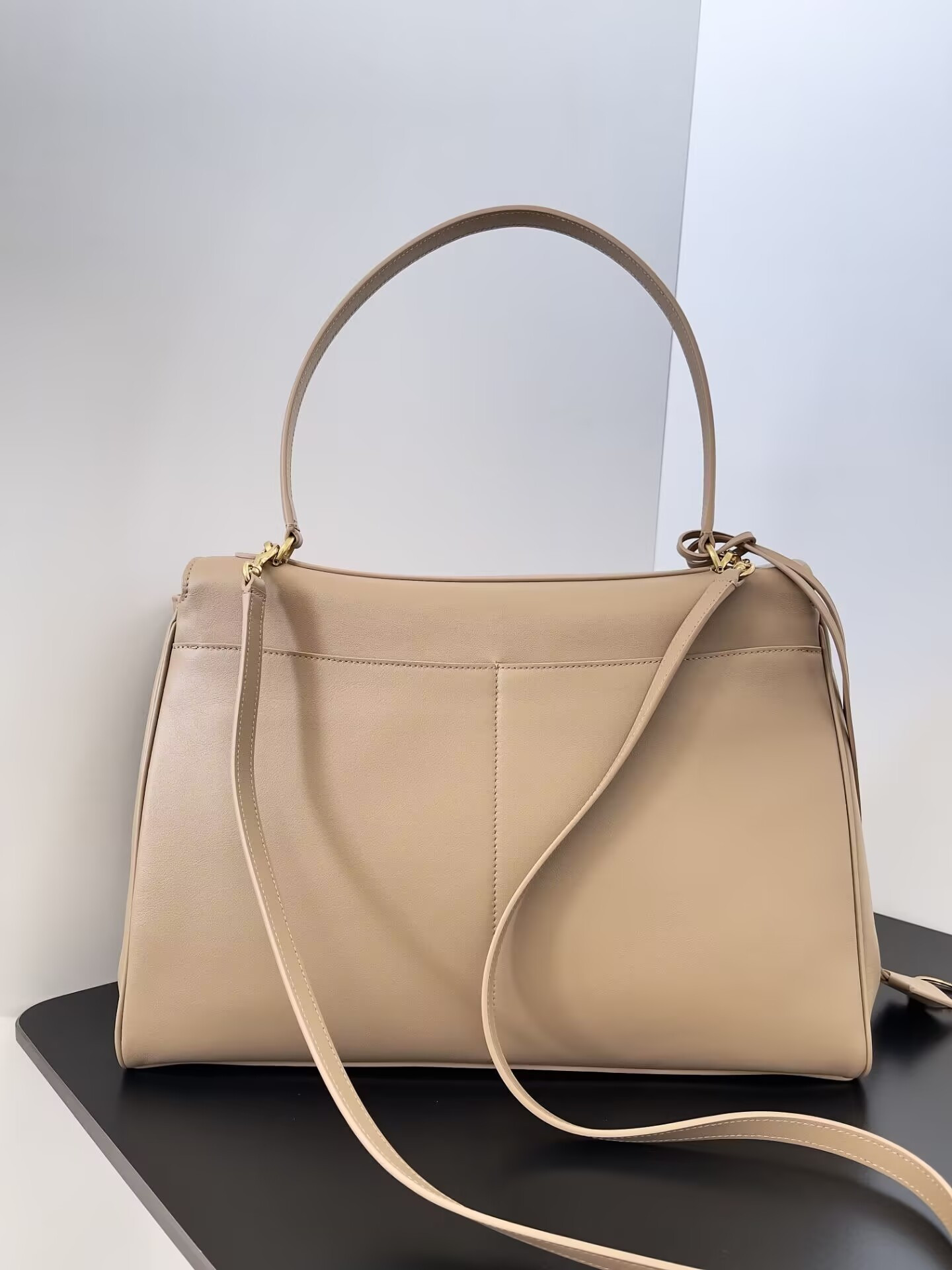 Ba*len*cia*ga rodeo large 39.8x29.9x12.9cm