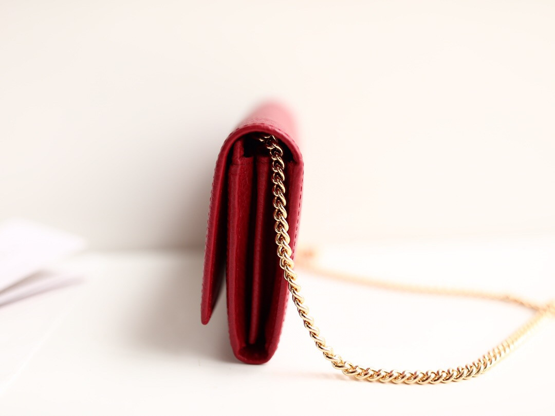 G*u*i gg marmont leather chain wallet