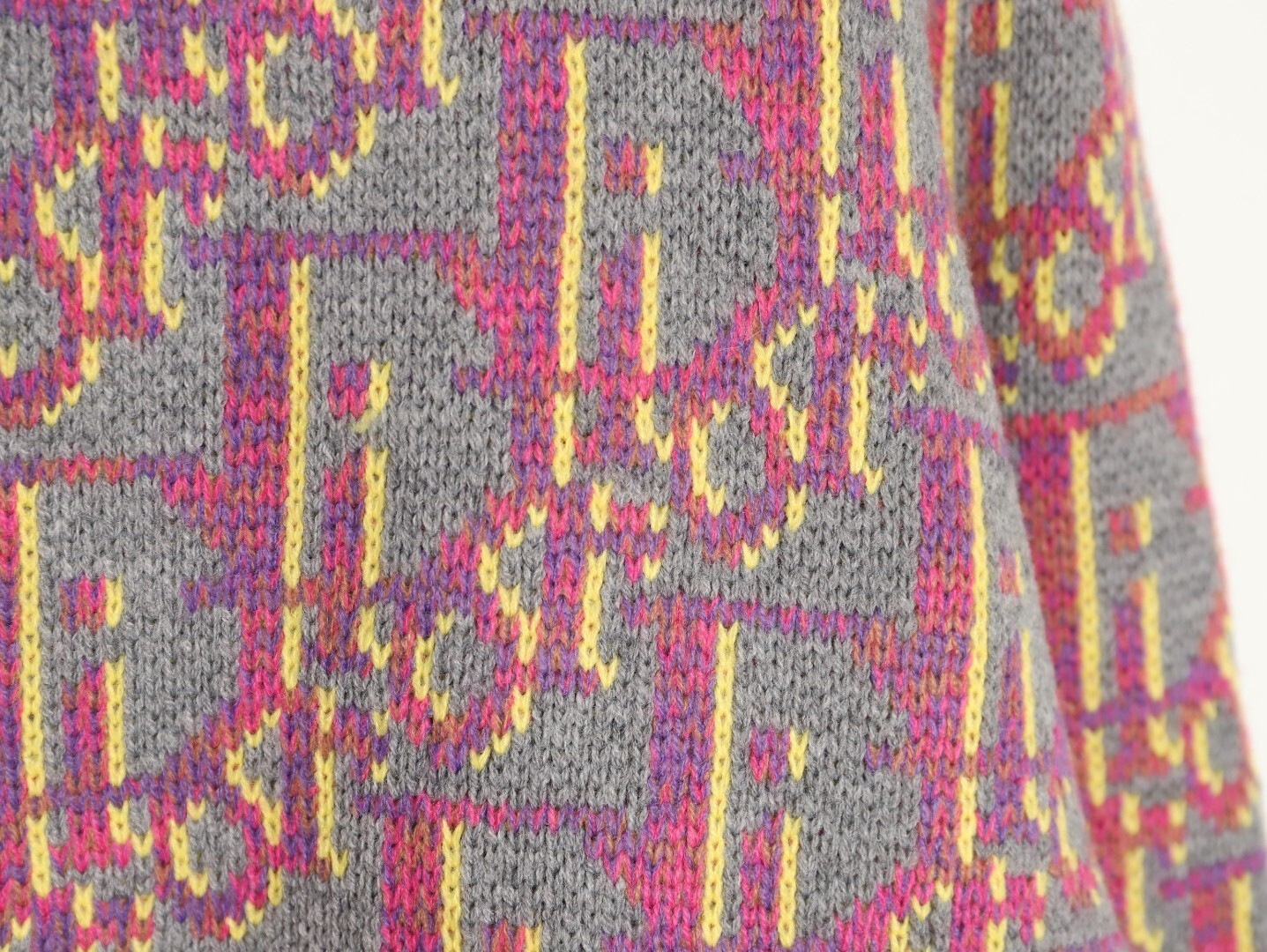 D*or cd sweaters
