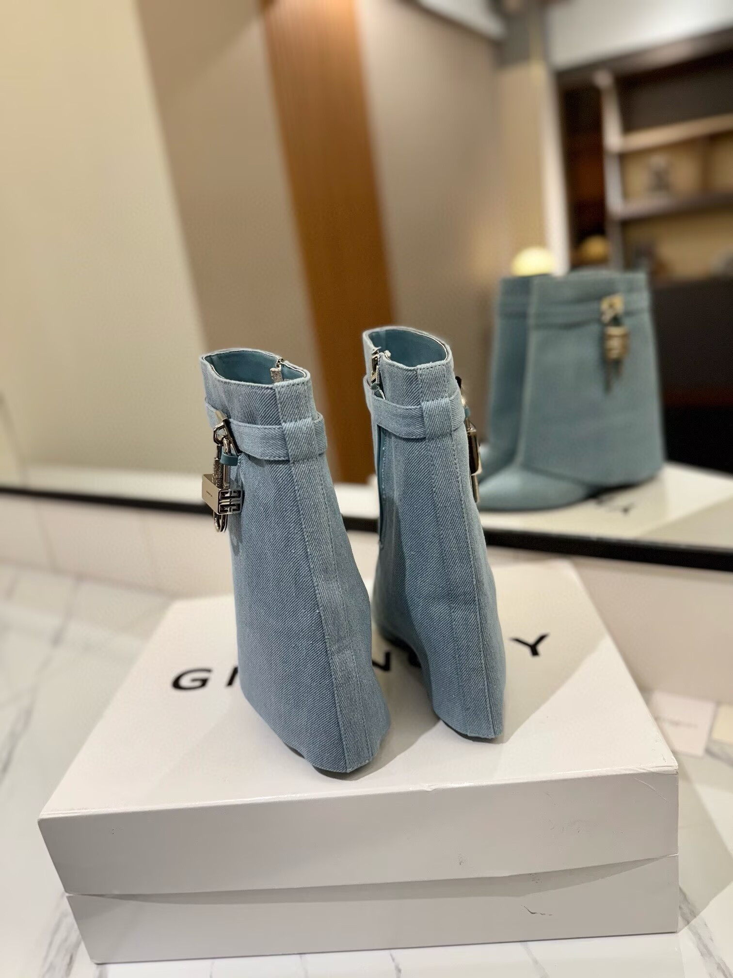 UA Givenchy Boots