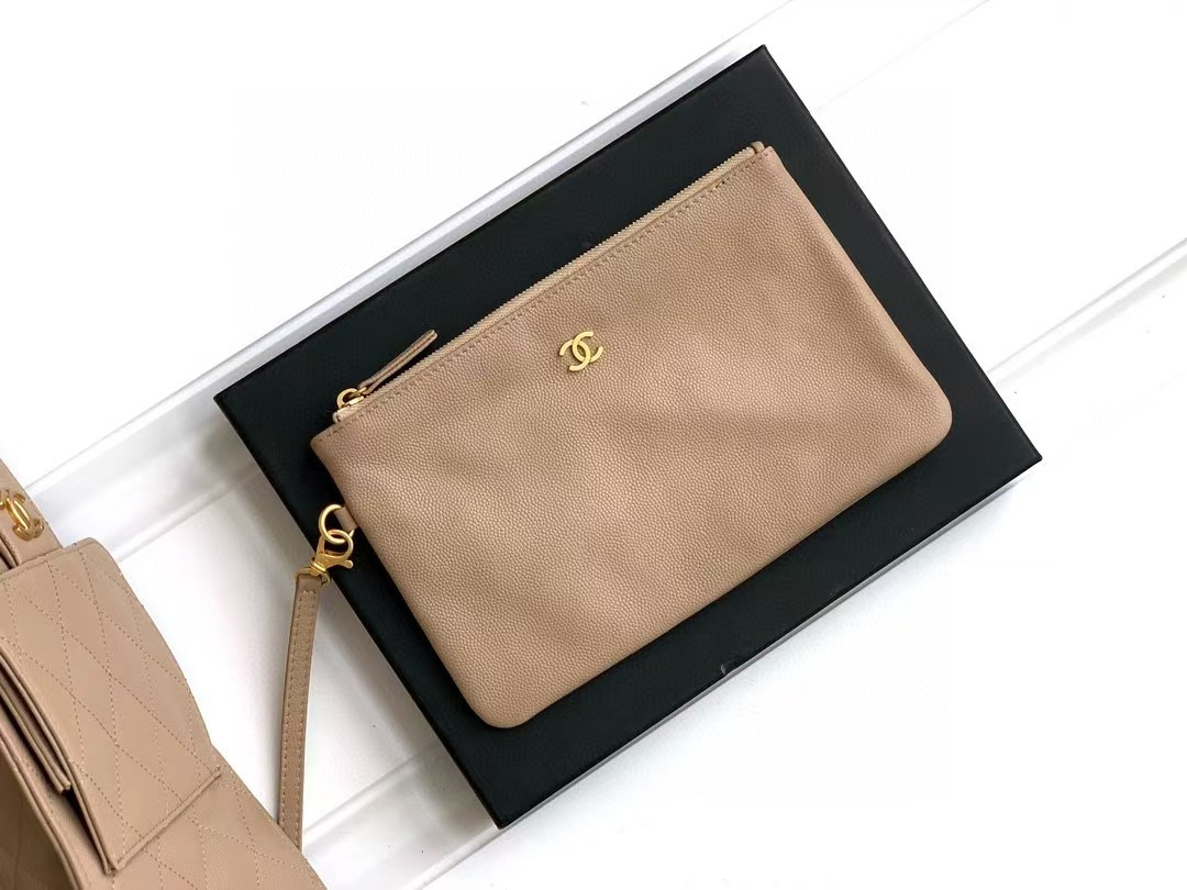 Ch*el 25c bucket bag 40x30x15cm