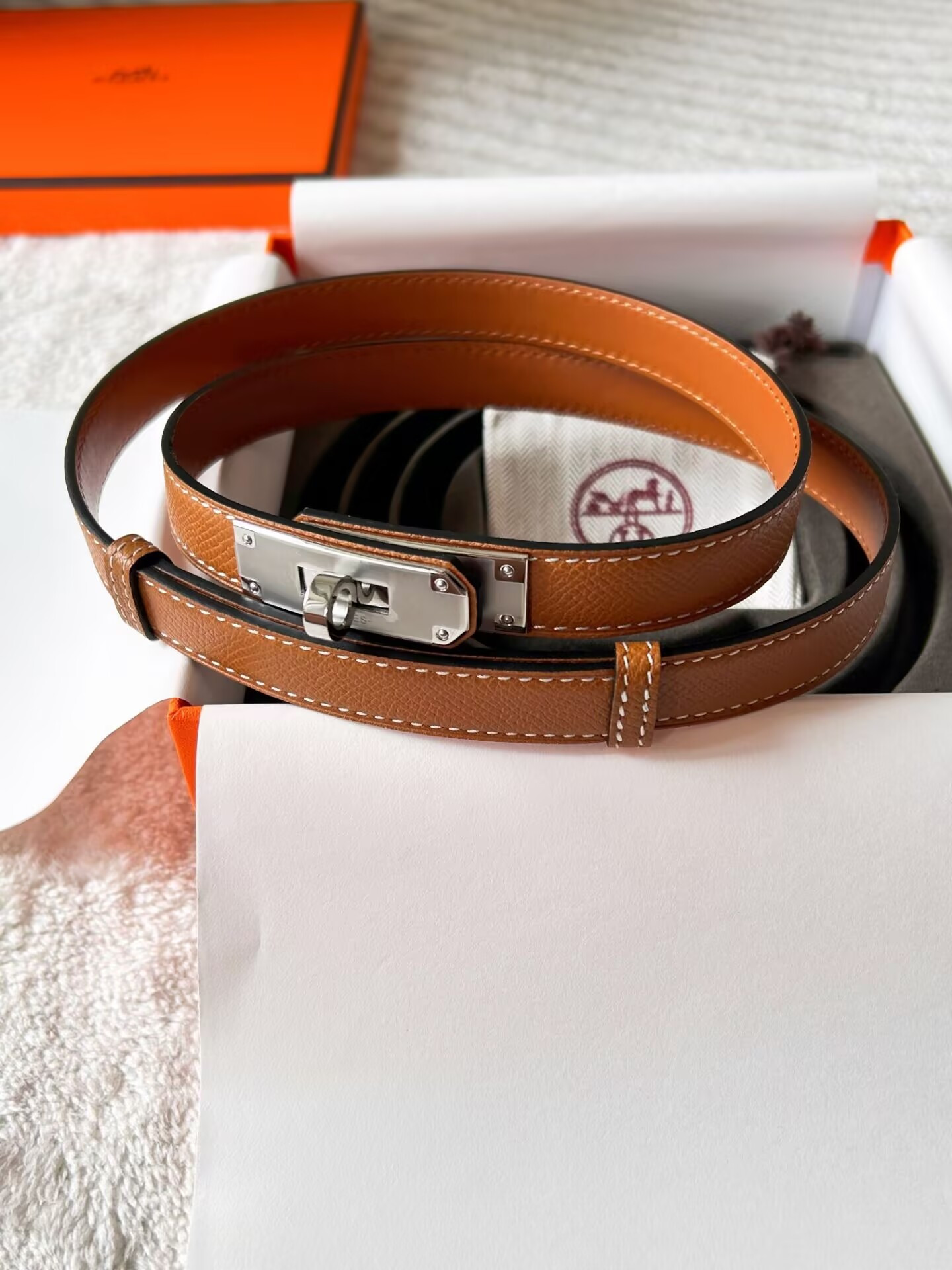 H**mes belt
