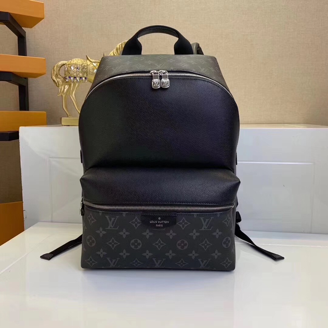 DISCOVERY Noir BACKPACK PM M30230