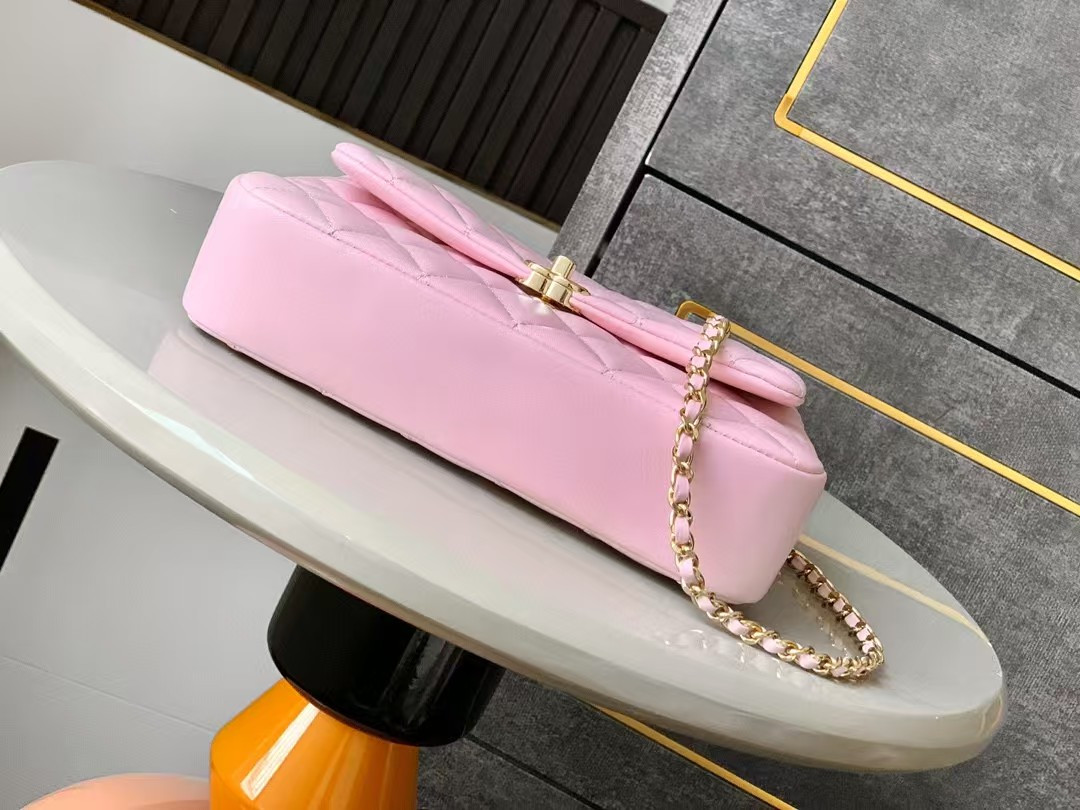 Ch*el flap bag 14x 22.5x 5.8cm