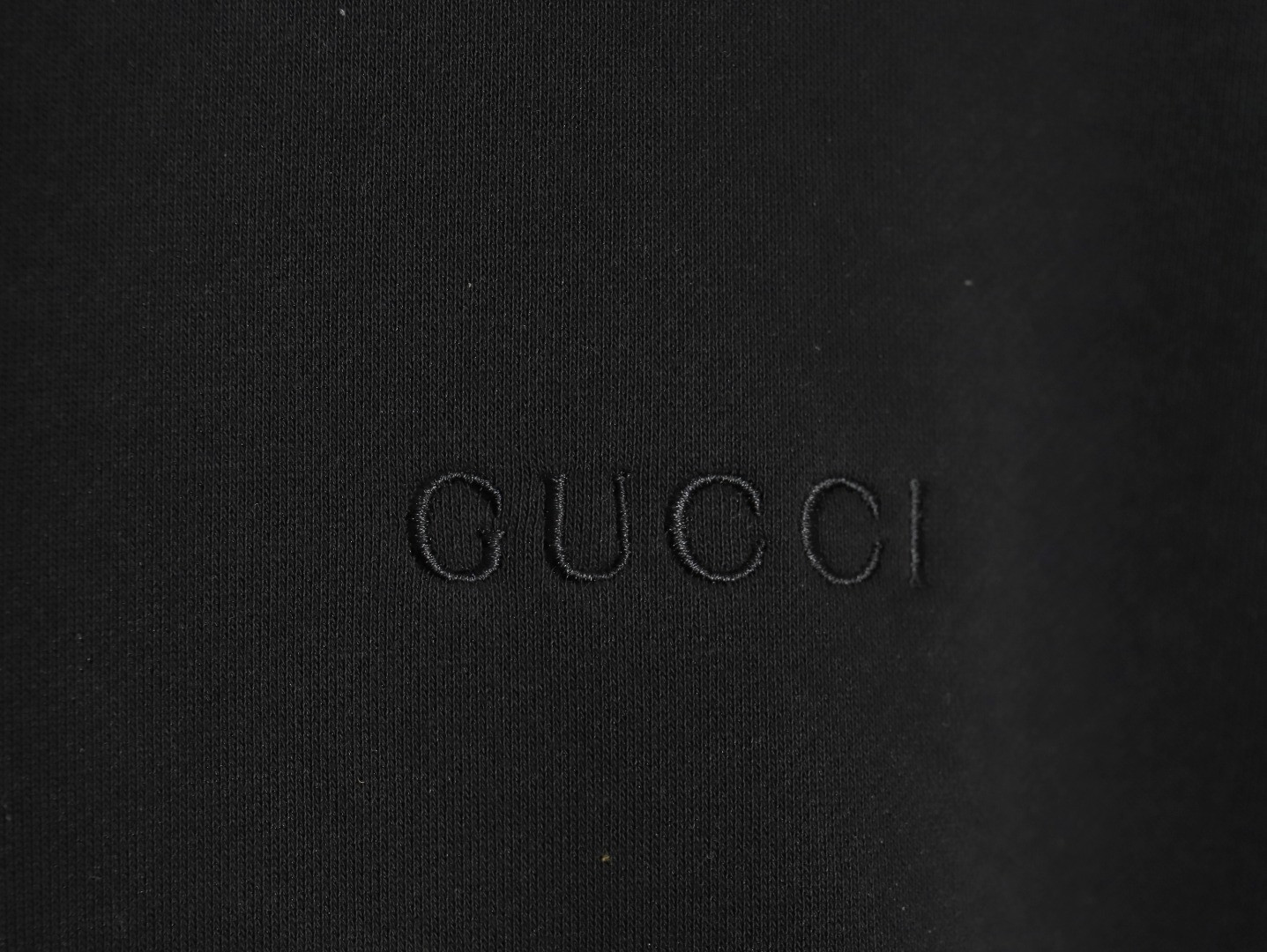 G*u*i guc fleece-lined hoodies suit
