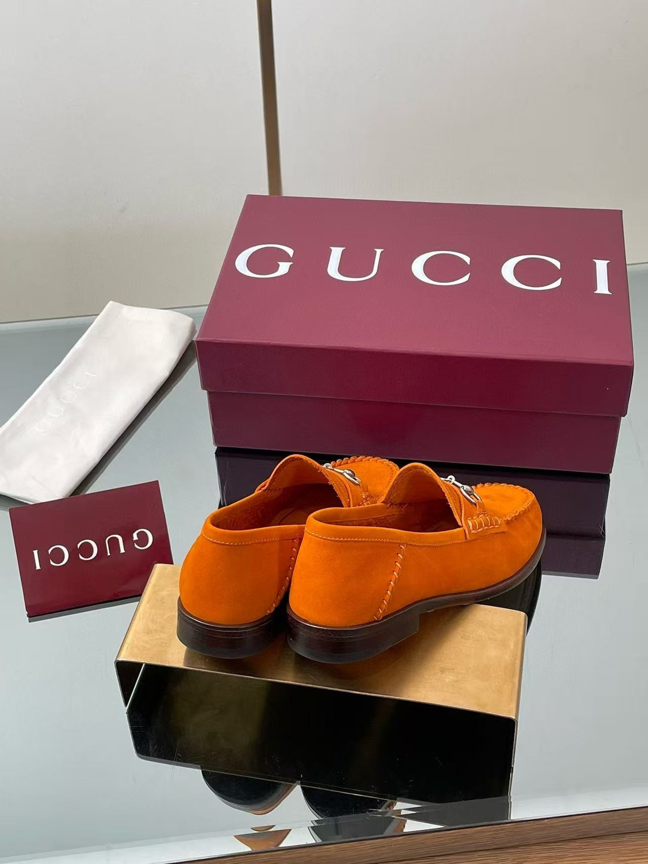 ua G*u*i gigi loafer