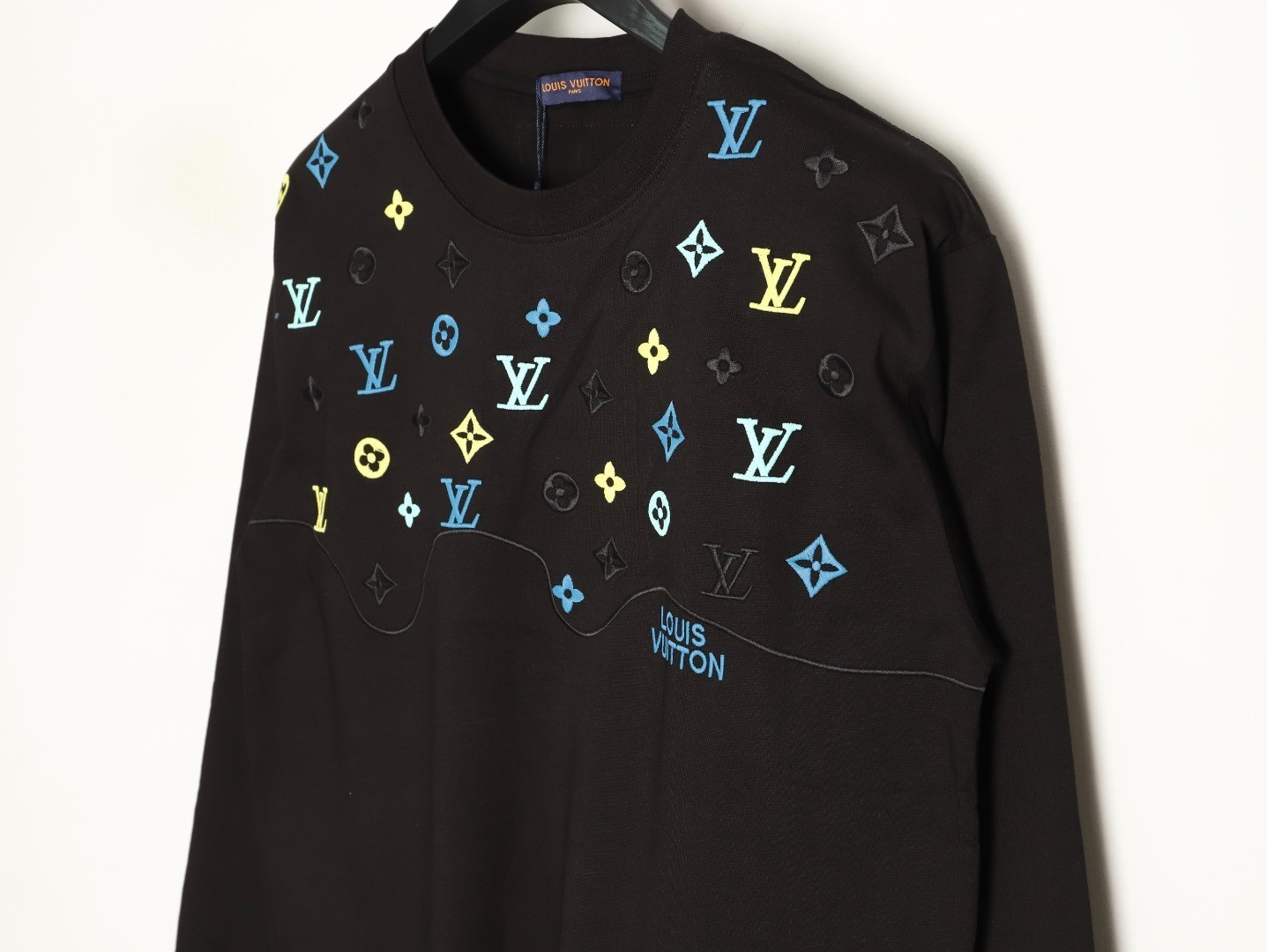 l0*is V*t0n 25fw long-sleeved t-shirt