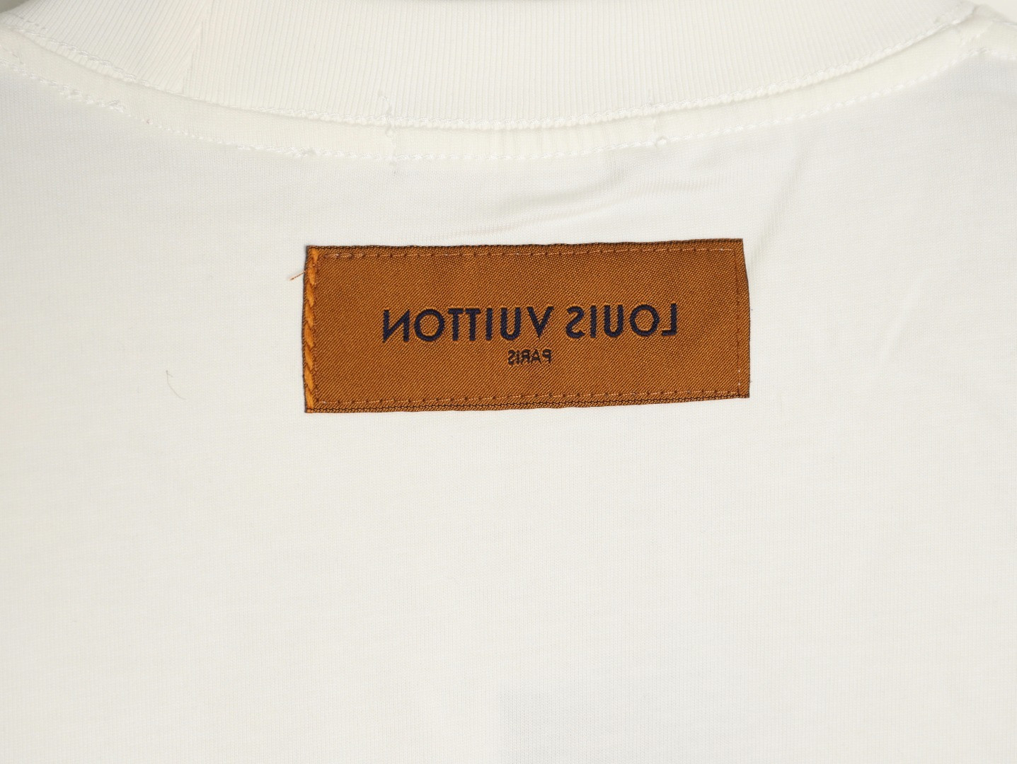 l0*is V*t0n 25fw long-sleeved t-shirt