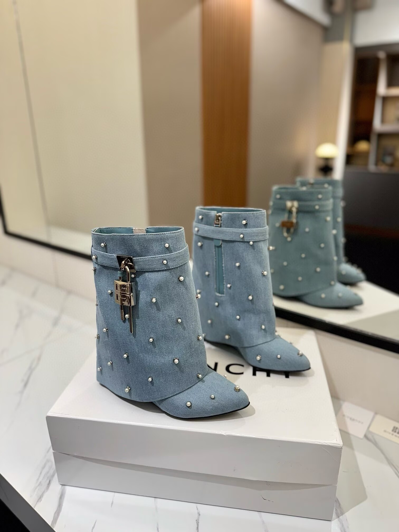 UA Givenchy Boots