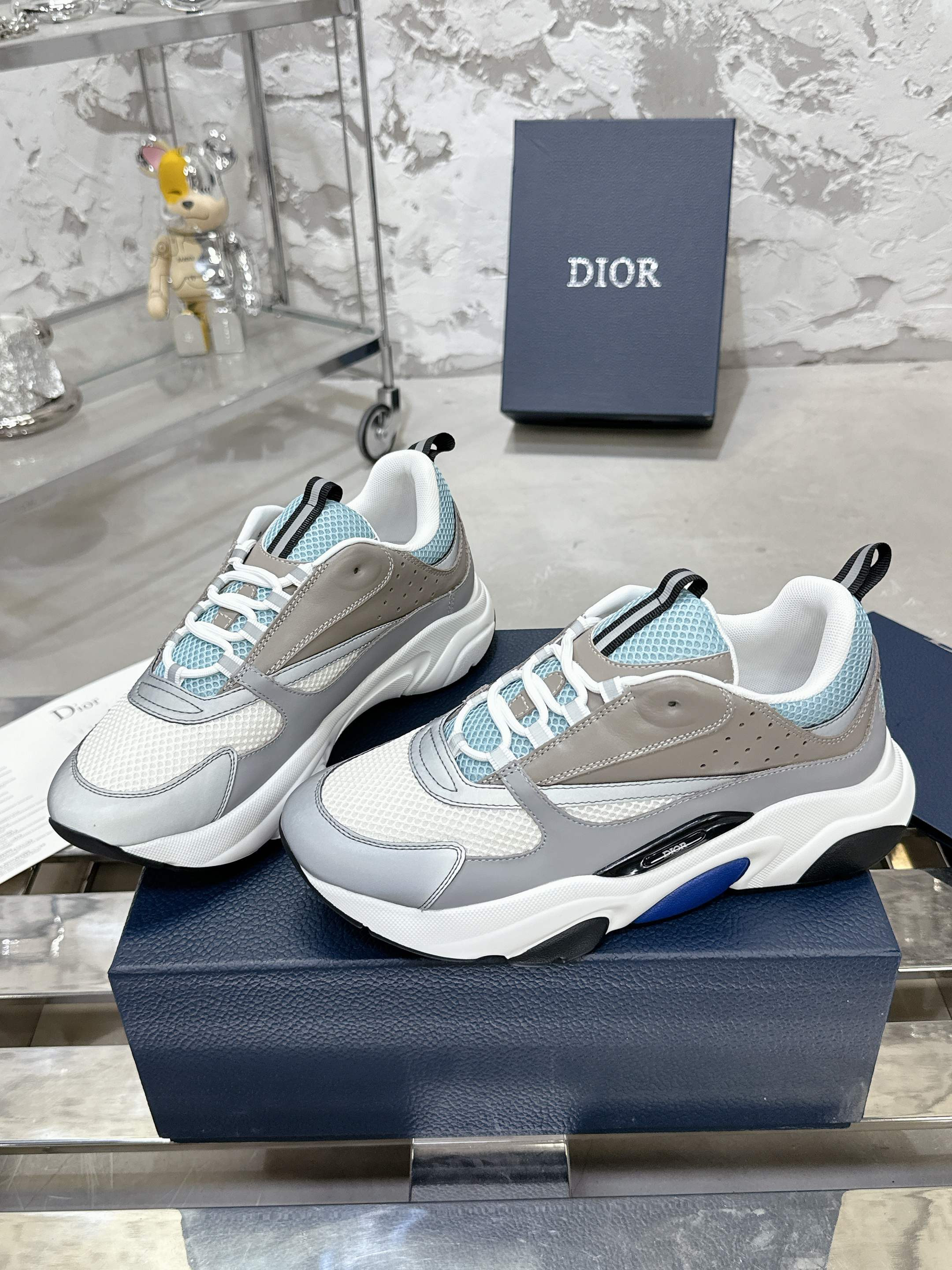 ua D*or b22 sneaker