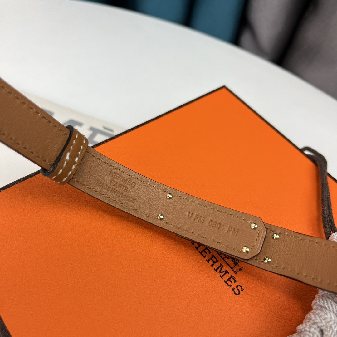 H**mes belt