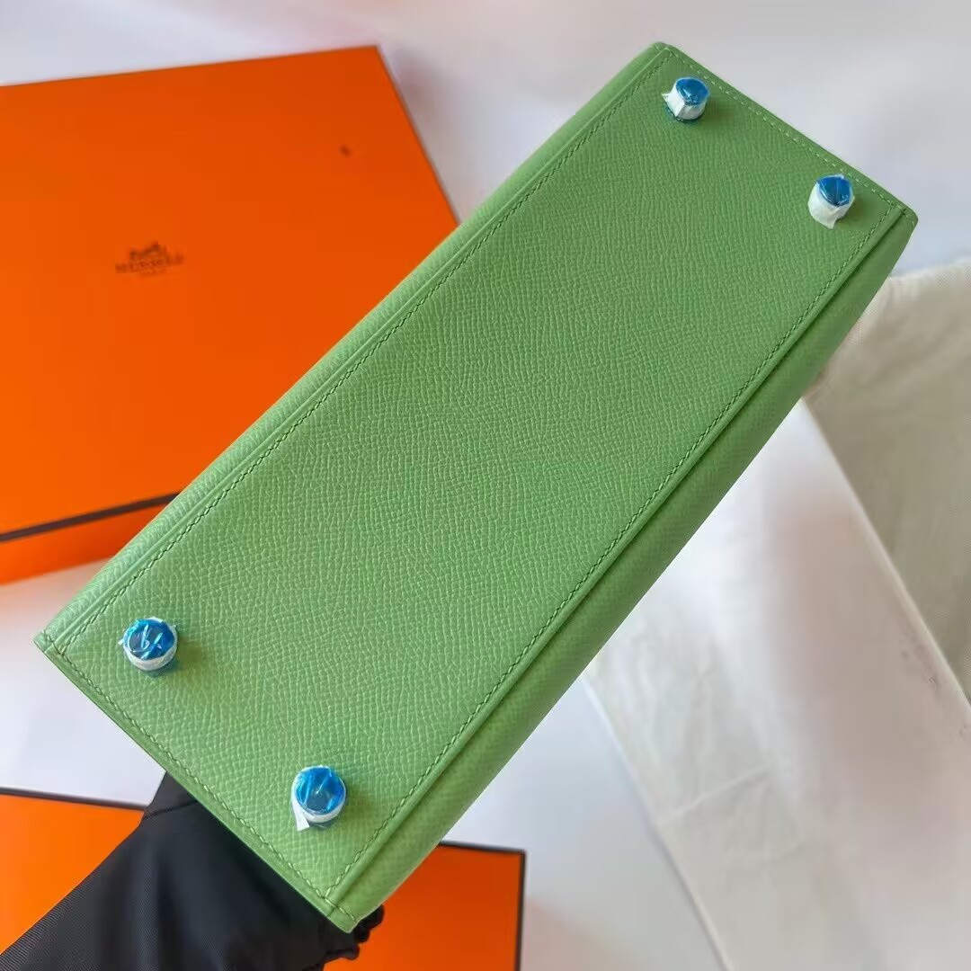 HERMÈS Kelly Silver-tone Hardware 28