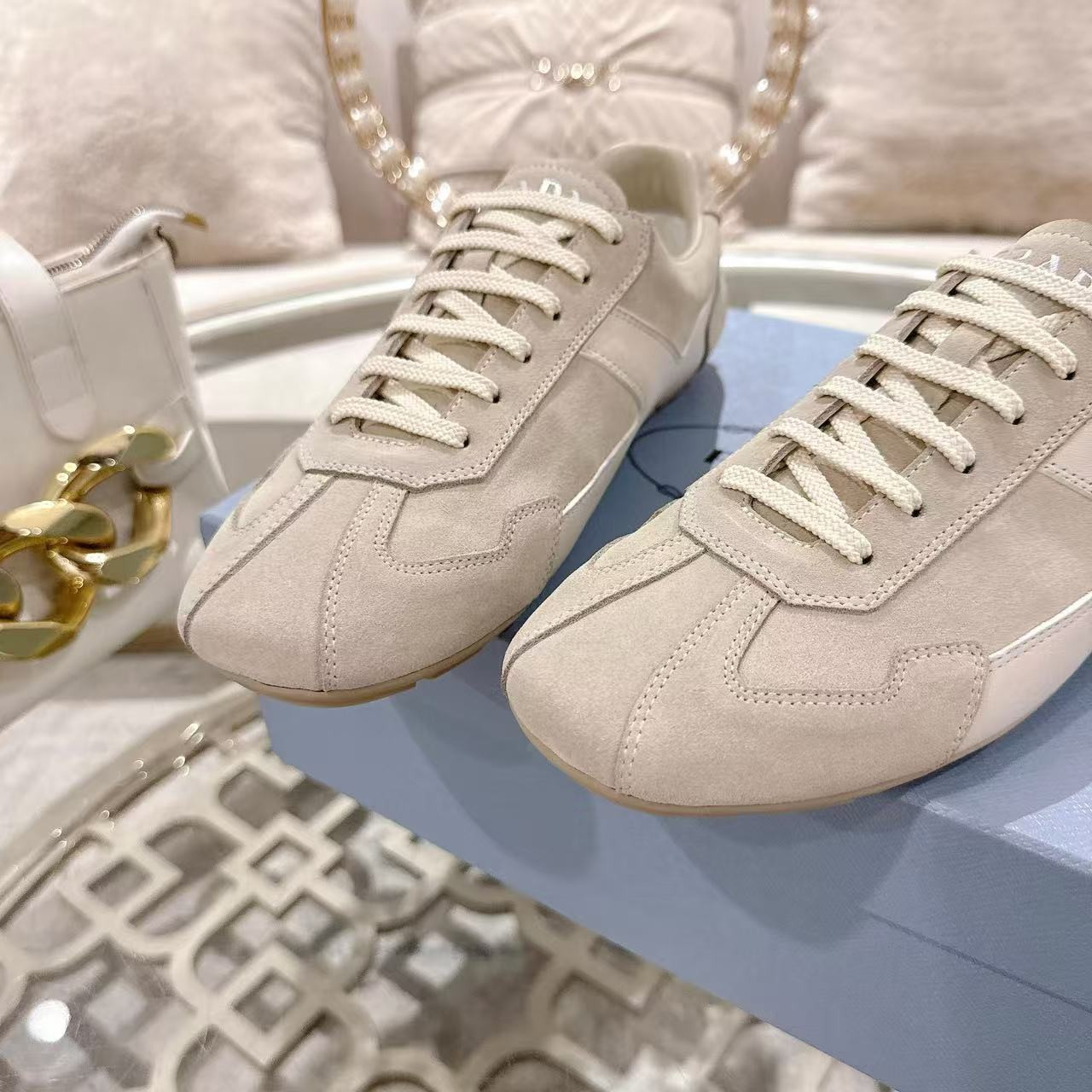ua Pra*a sneakers