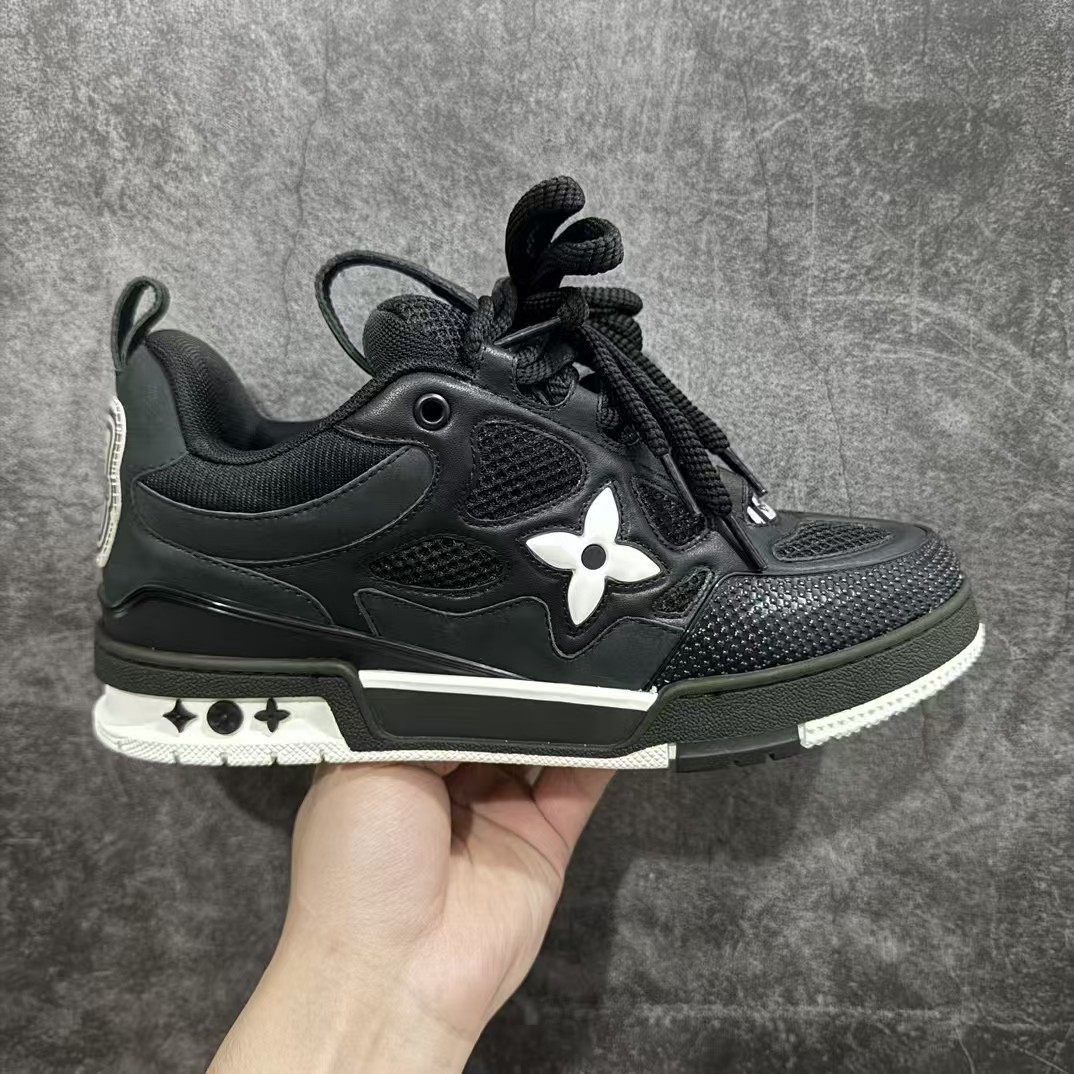 UA LV Skate Sneaker