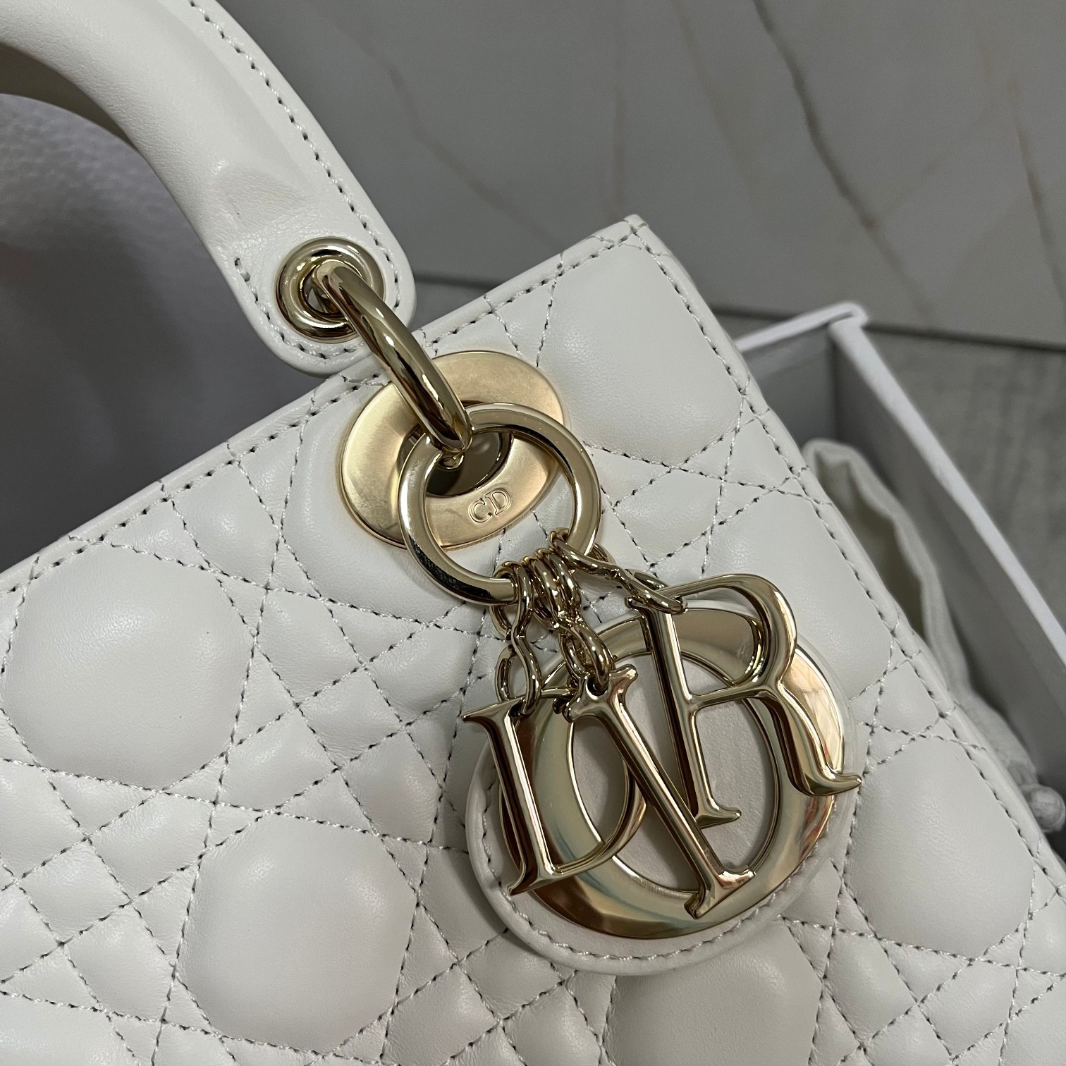 small lady D*or my abcD*or bag white 8 x 6.5 x 3 inches