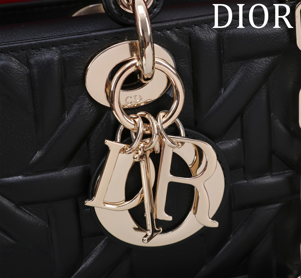 D*or medium lady d-joy bag latte graphic cannage 26 x 13.5 x 5 cm