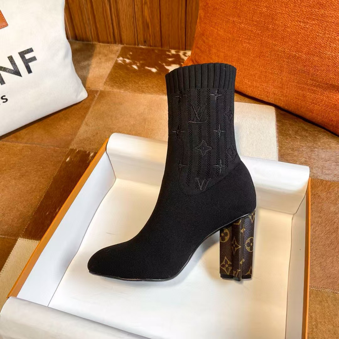 UA LV Silhouette Ankle Boot