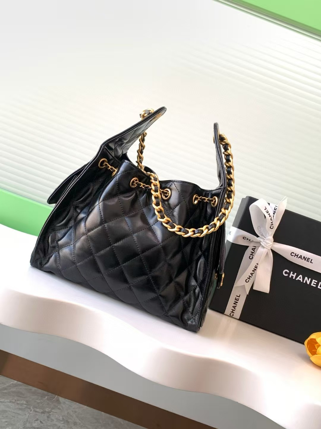 Ch*el 25c bucket bag 30x26x14cm