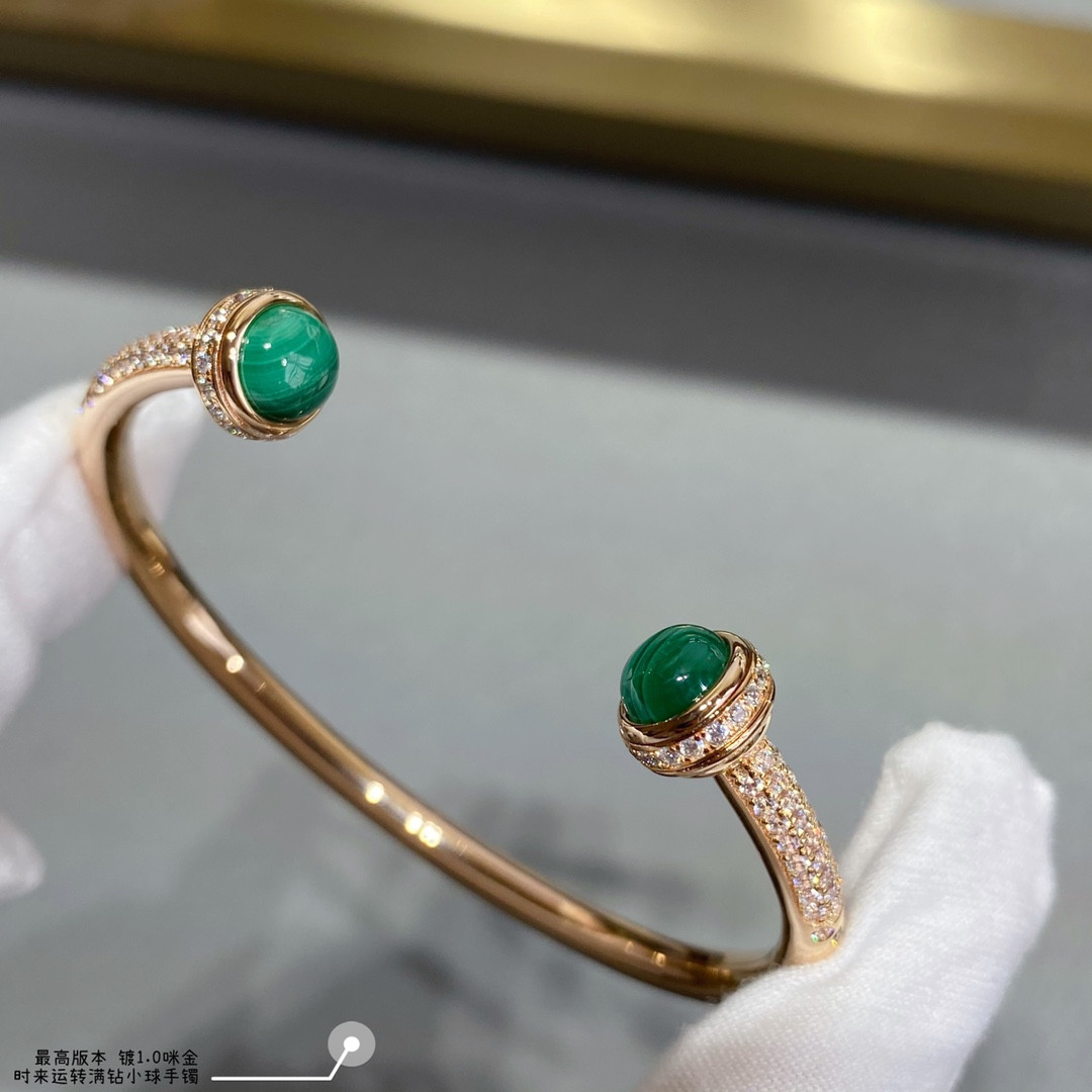 piaget fully Di*m*nd-encrusted rotating ball bracelet
