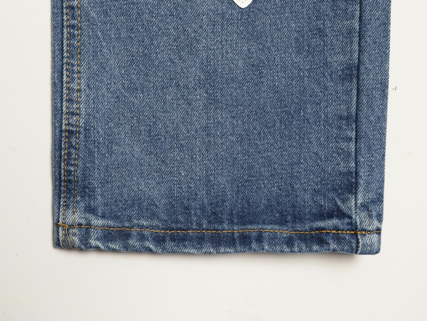 Ch**me He**ts jeans