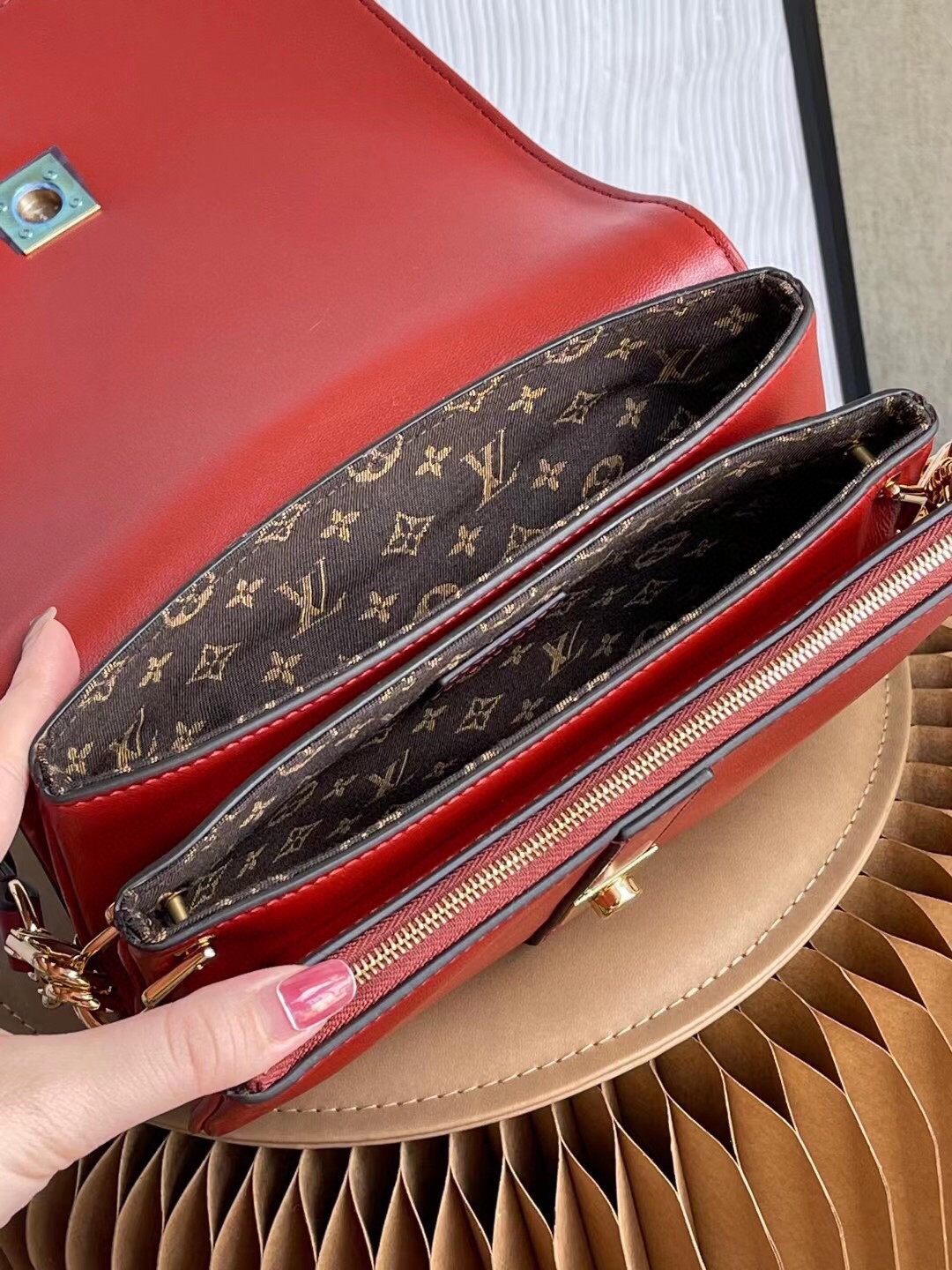 RENDEZ-VOUS M57744