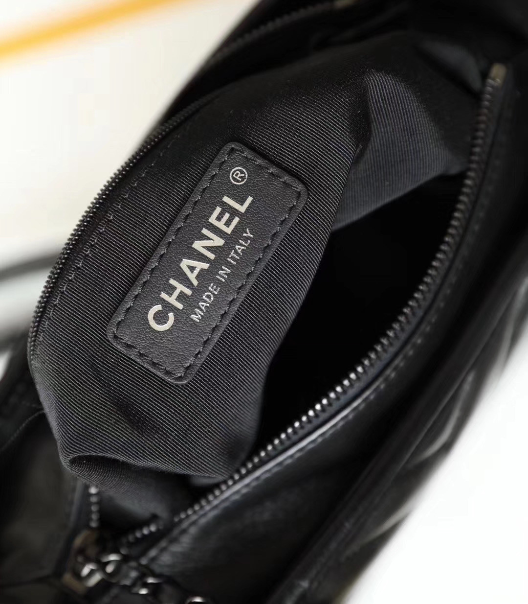 Ch*el gabrielle small bag 20cm