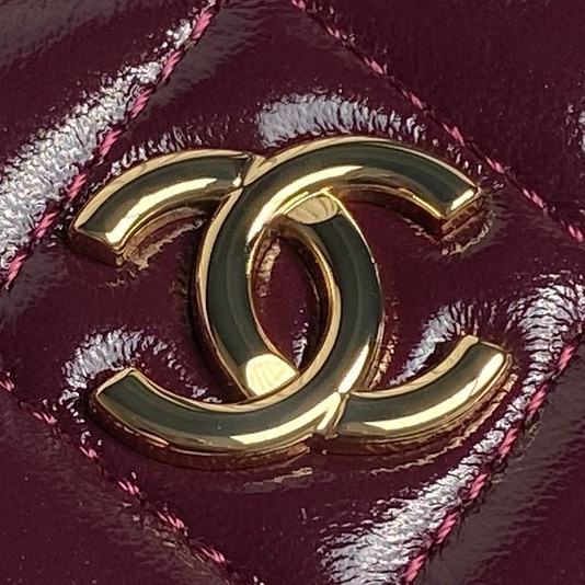 Ch*el clutch with chain 9.5x 17x 8cm