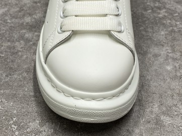 ale*d*r M*Q*en oversized light blue sneaker
