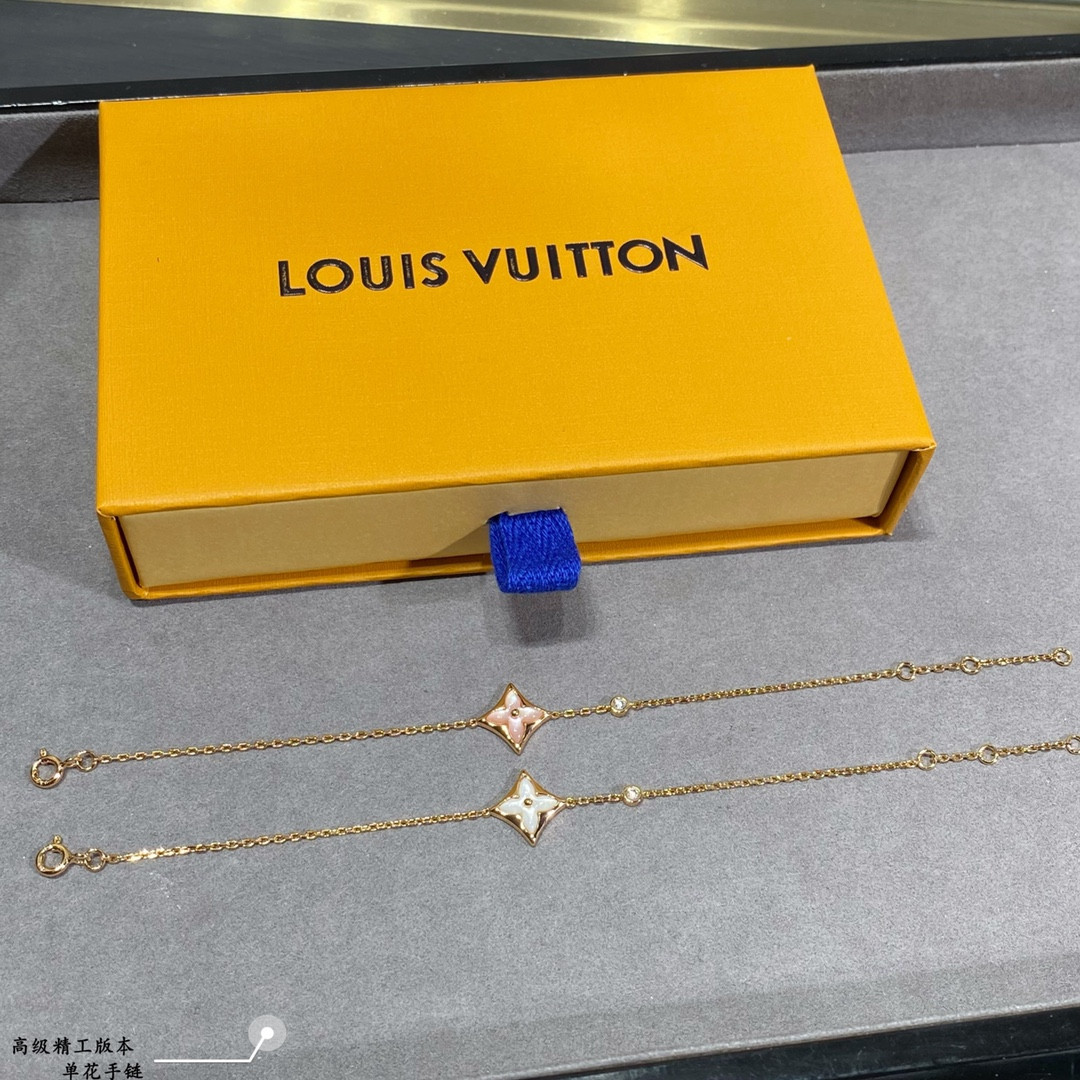 l0*is V*t0n single flower bracelet